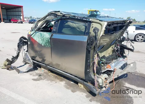 2024 Tesla Cybertruck Cyberbeast z USA, uszkodzony, nr VIN 7G2CEHEE9RA025554